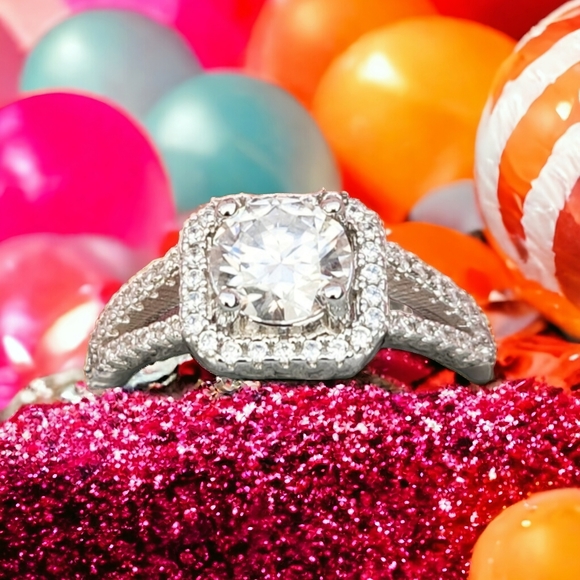 1 carat moissanite diamond split band - Picture 6 of 10